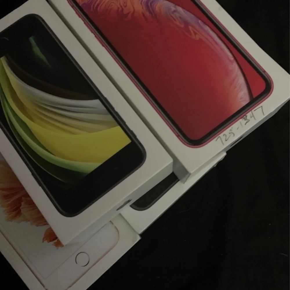 Iphone Boxes - image 4